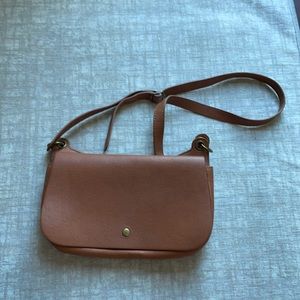 Lucky camel messenger bag
